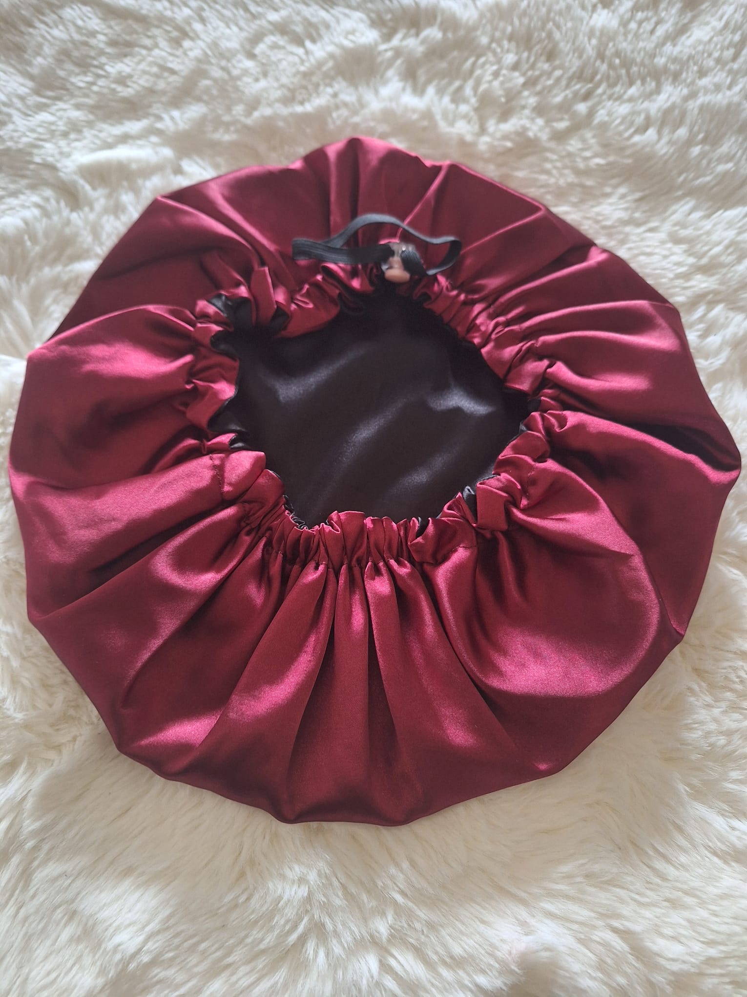 Wendbare Seidenhaube