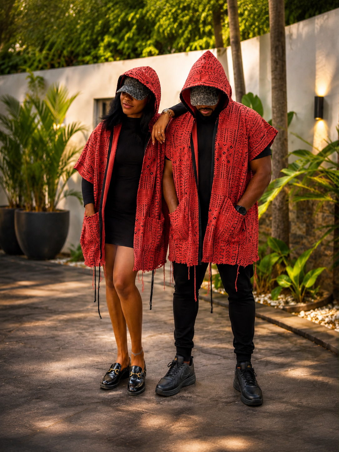 Koffi Bogolan-Jacke mit Kapuze – Unisex