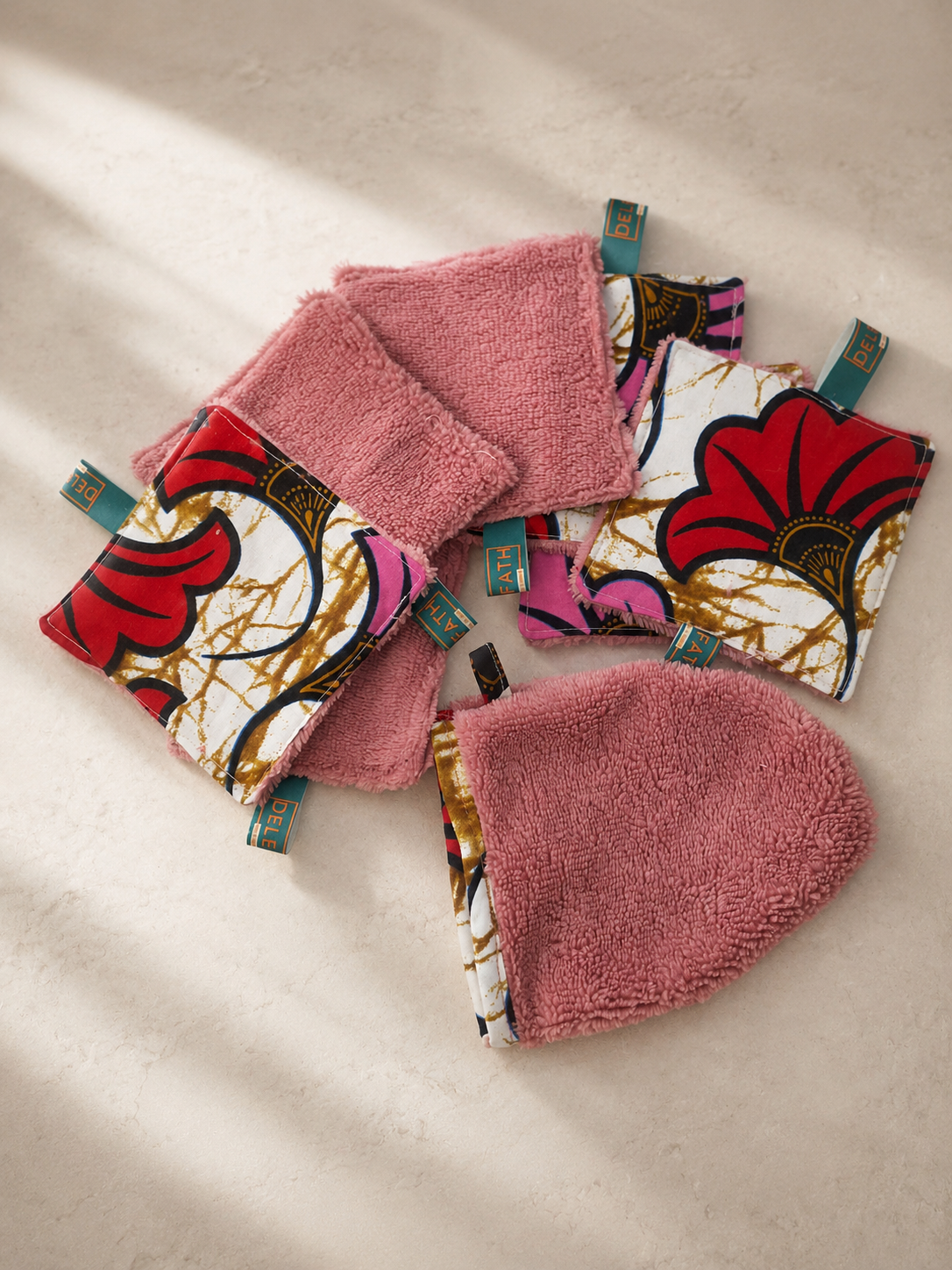 Wiederverwendbares Abschminkpads & Cleansing Mini-Handschuhe Set aus Wax-Stoff