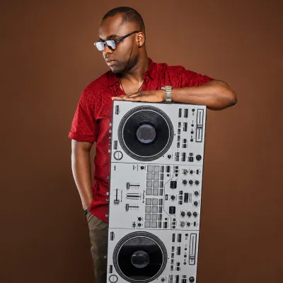 DJ Steph