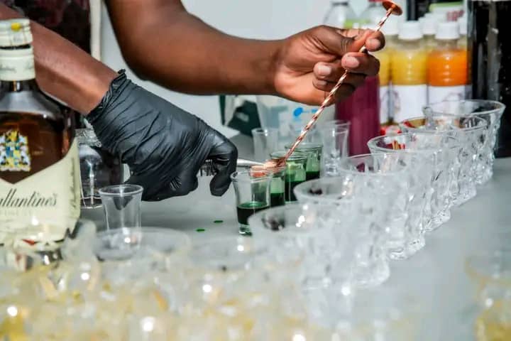 cocktails & cocktails