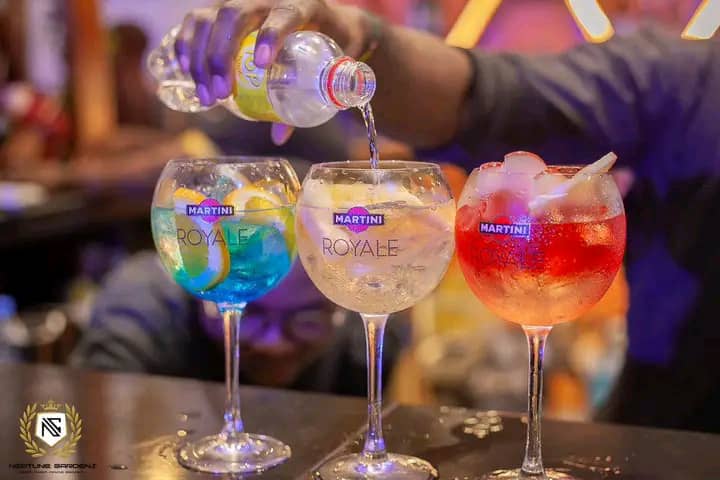 cocktails & cocktails