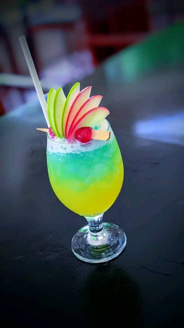 cocktails & cocktails