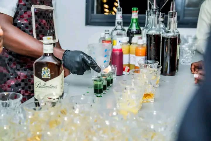 cocktails & cocktails